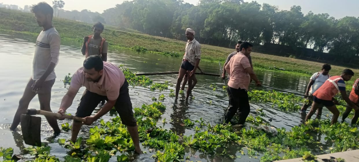 Councilors again launched a campaign to clean the Ami River.
