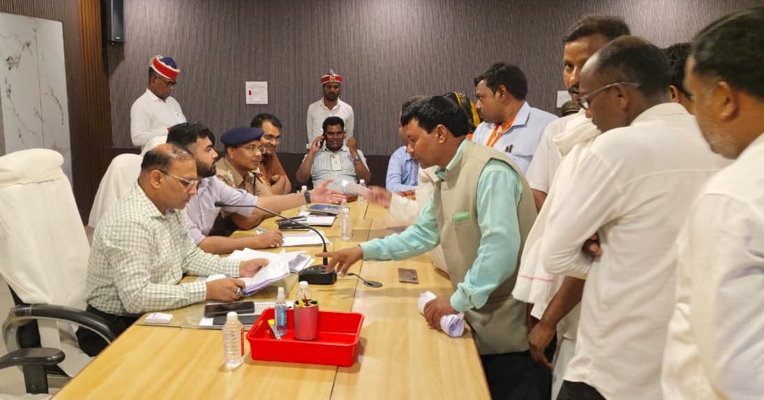 Only 62 out of 382 complaints were resolved on the Sampoorna Samadhan Diwas.