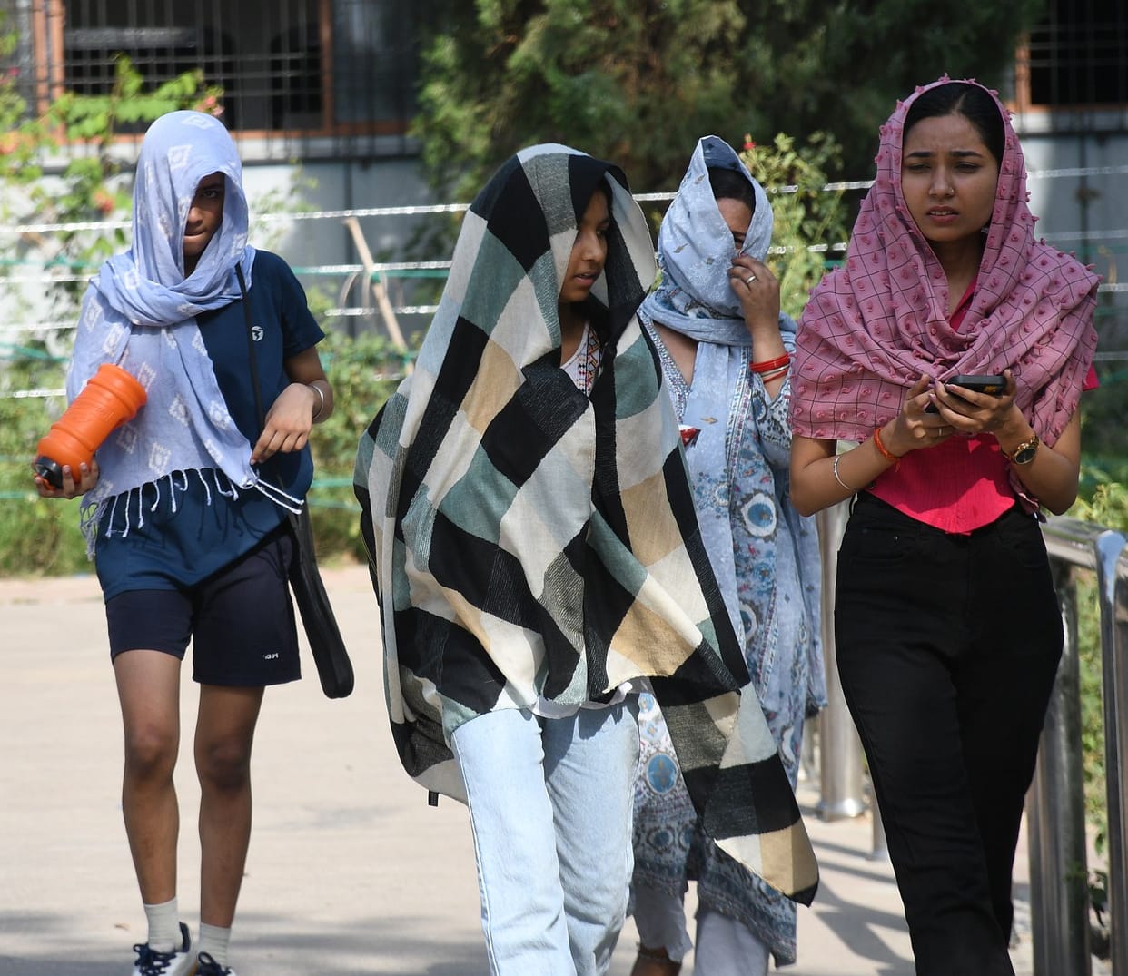 After 19 days, the mercury again reached 40 degrees