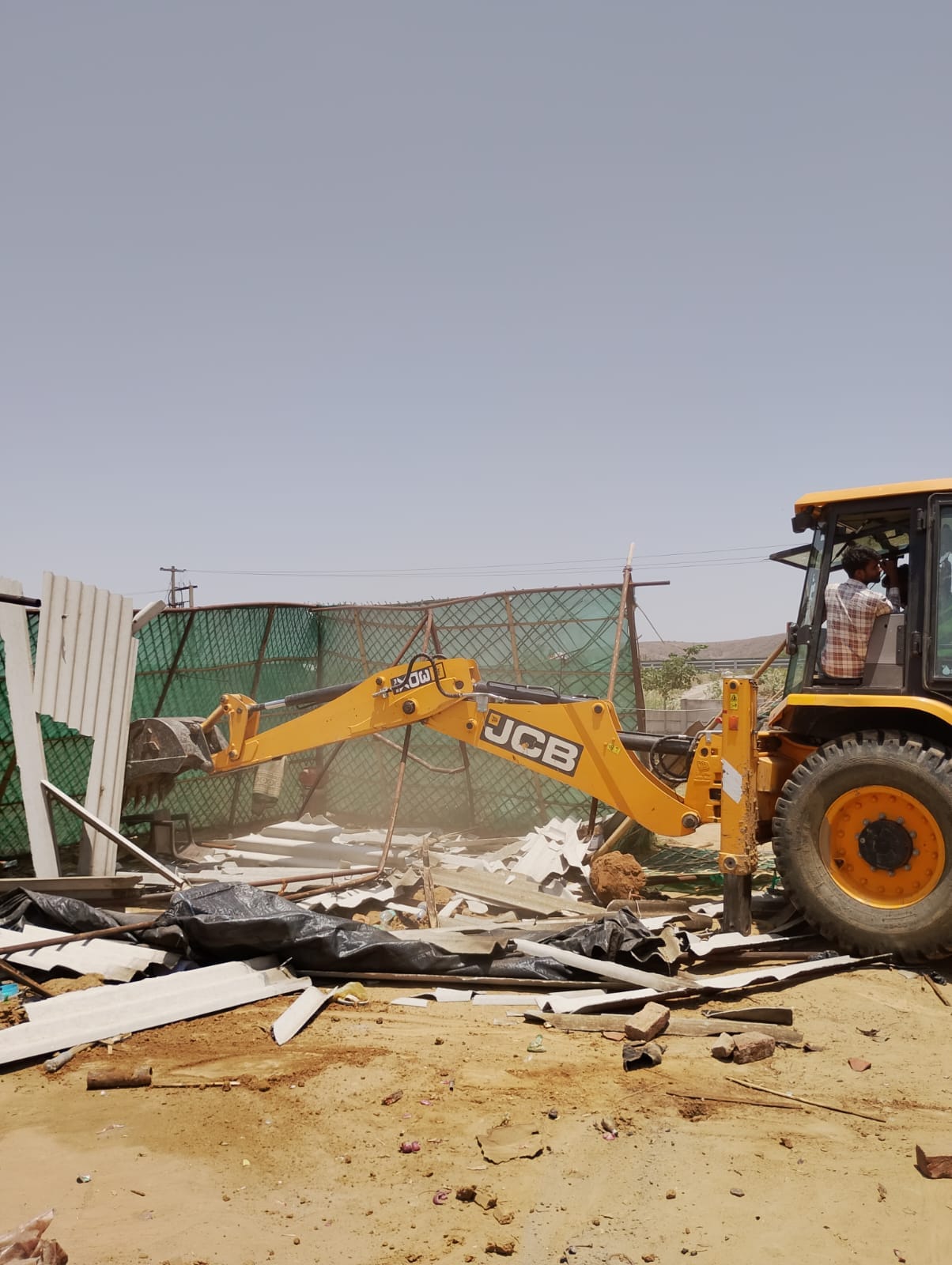 Bulldozers Demolish Illegal Dhabas on Delhi-Mumbai Expressway