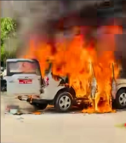 Nepal: Scorpio car parked in the parking lot of Seti Provincial Hospital caught fire