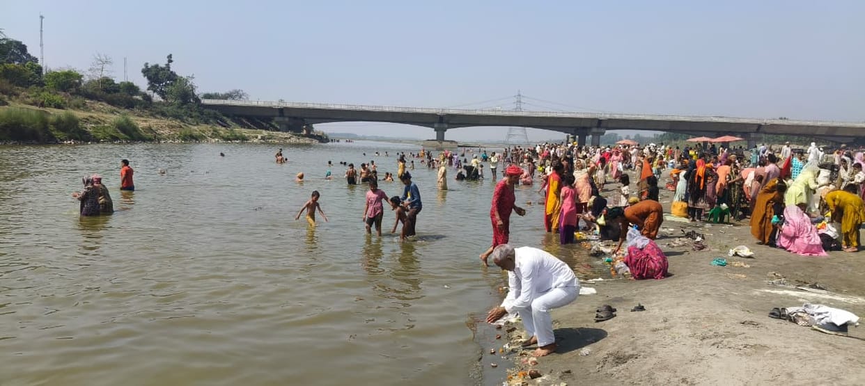 A holy dip is taken on the new moon day