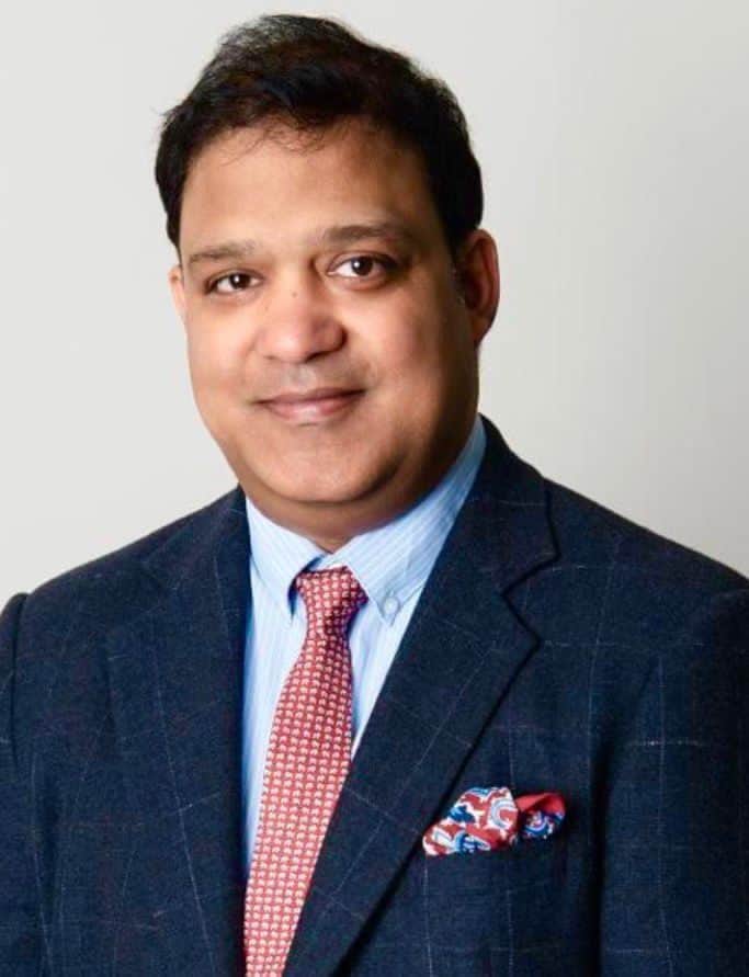 यूनाइटेड किंगडम में काउंसलर निर्वाचित रॉबर्ट्सगंज के सुमीत जालान। स्रोत स्वयं