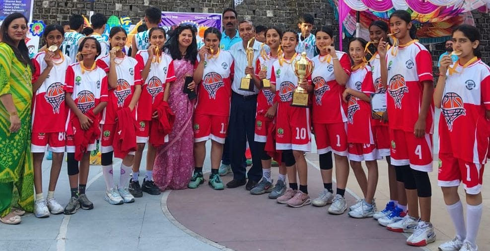 St. Mary's and St. Luke's Solan won the basketball competition