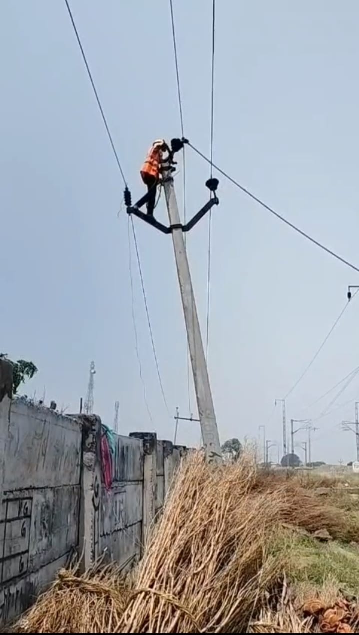 Power supply remains disrupted in Padri, Sherwan, and Jamalpur even after four days.