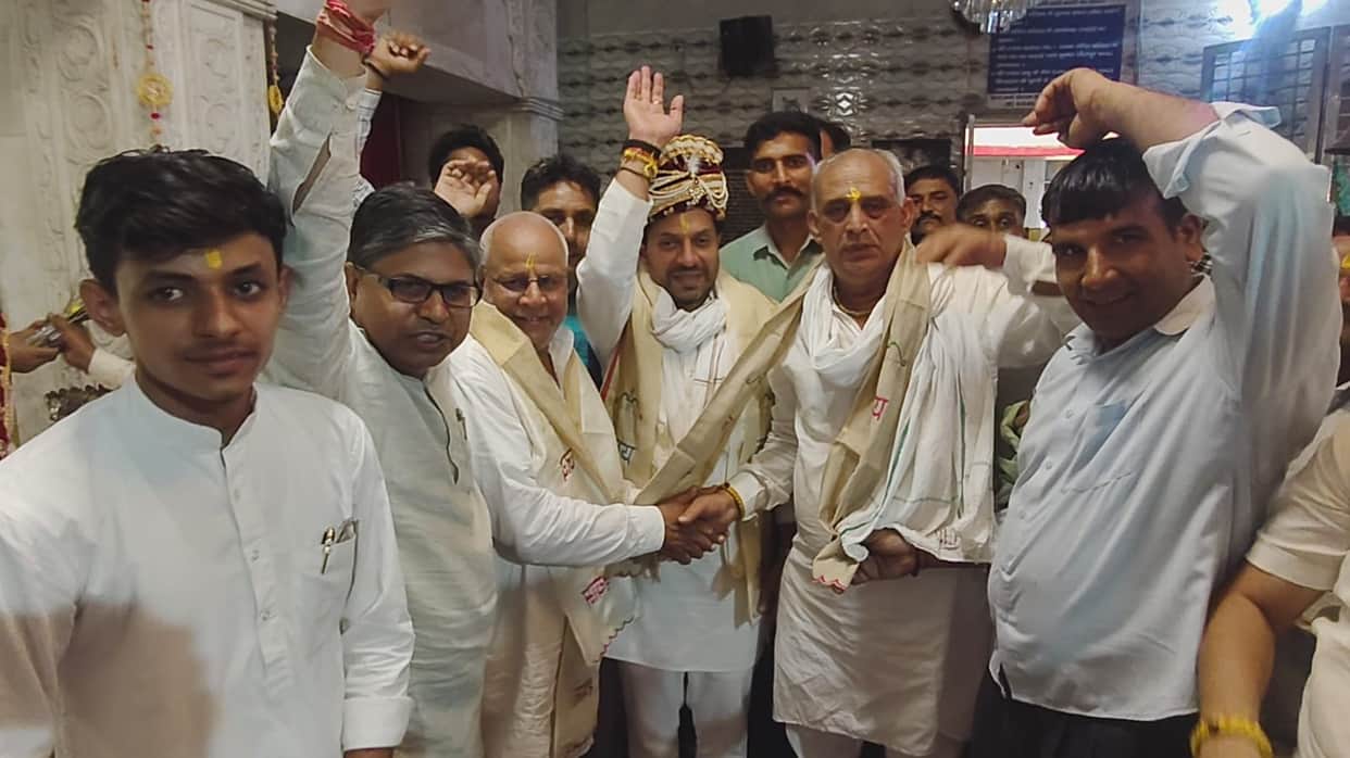Following the High Court's order to form the Chulkana Dham Shrine Board, the MLA visited Baba's court.