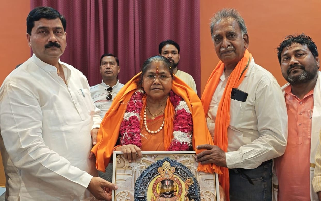 Adopt electric vehicles, make the country self-reliant: Sadhvi
