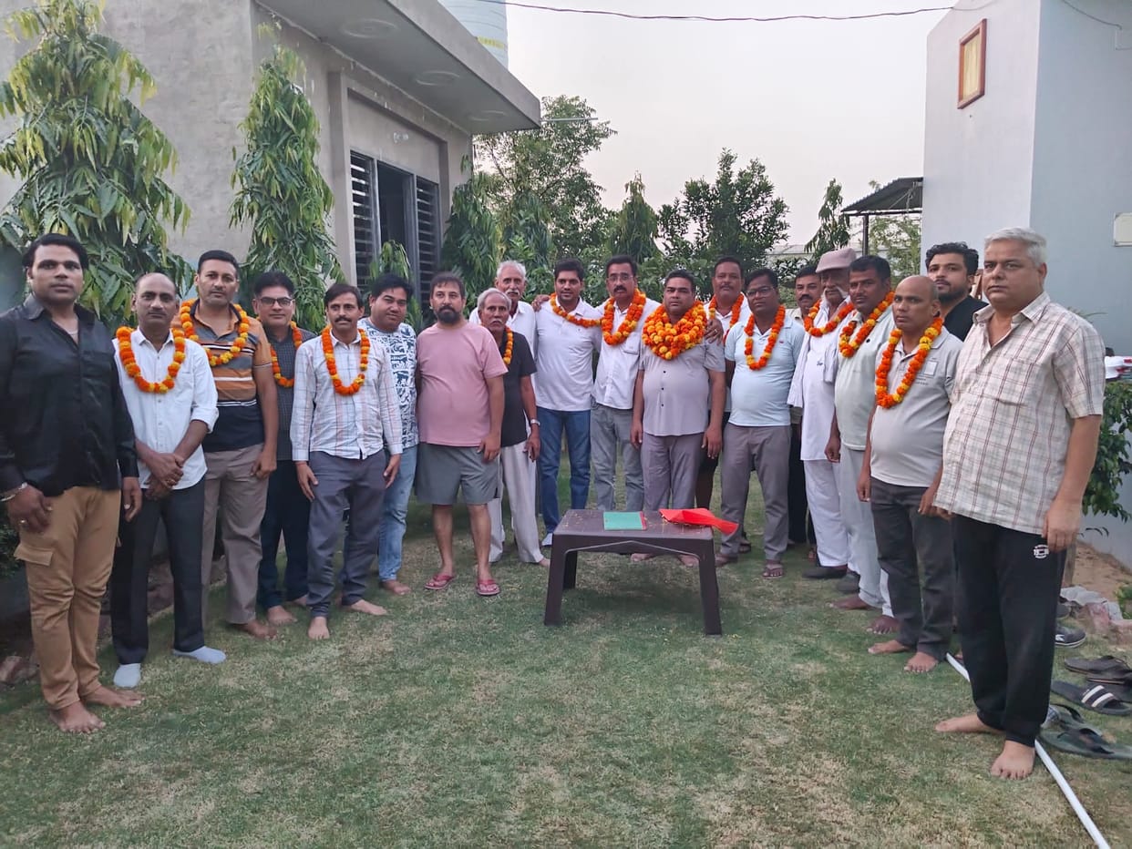 Mukesh became the unopposed president of the Resident Welfare Association.