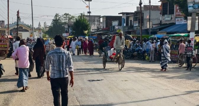 The market is back to normal due to the easing of border restrictions, and traders are happy.