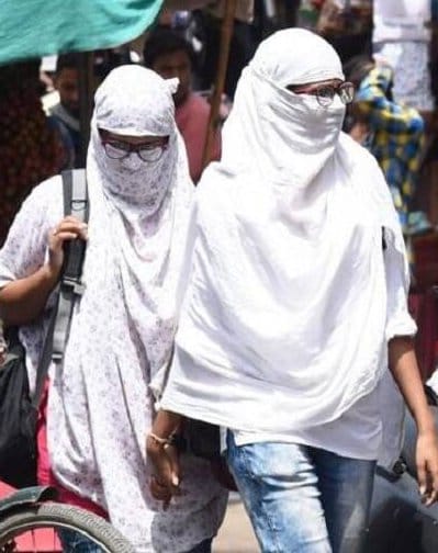 People suffering from scorching heat and heat waves