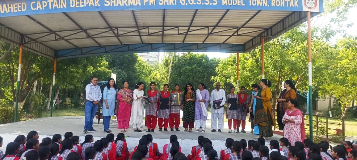School toppers honoured