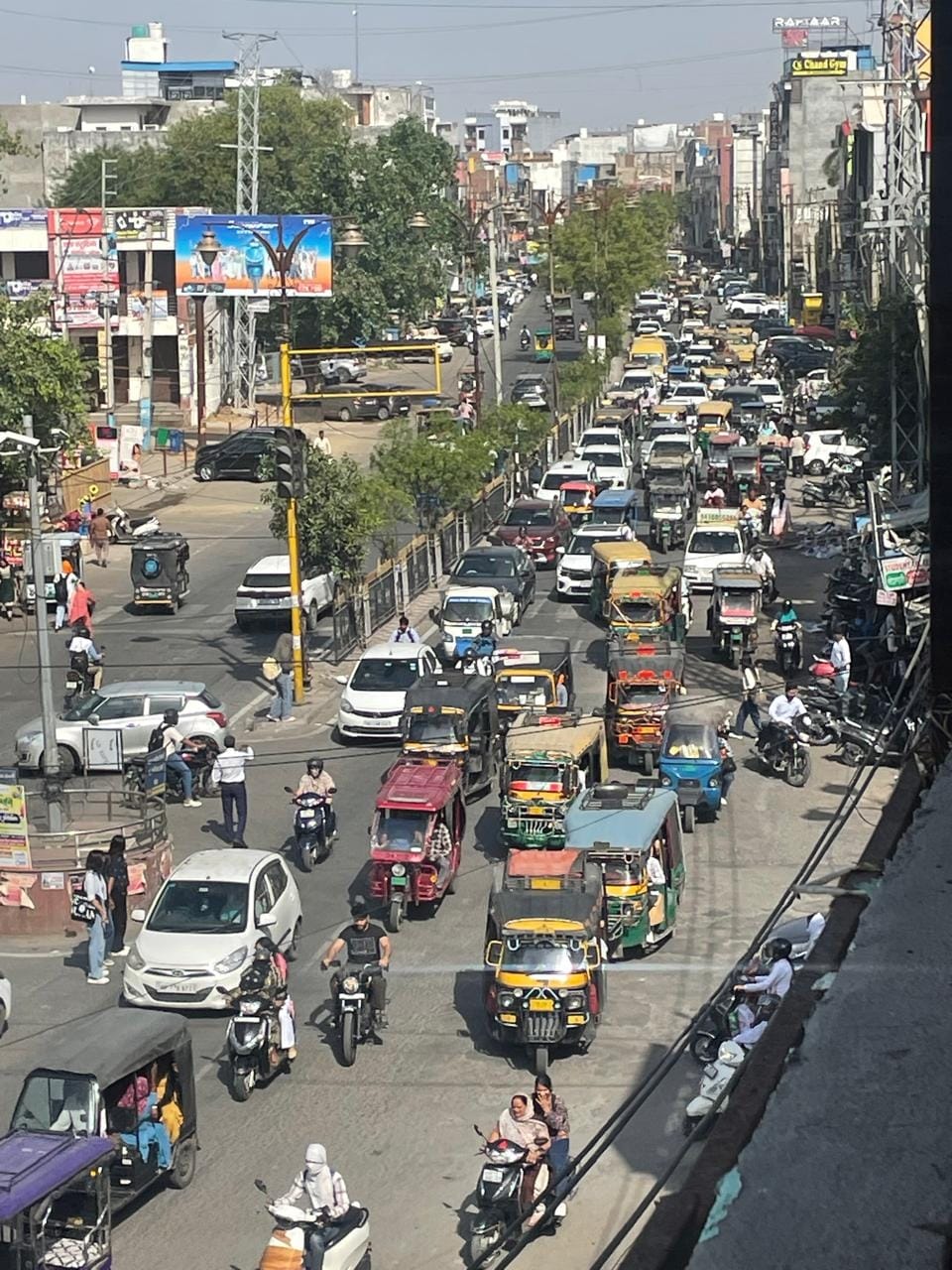The mercury reached 44 degrees, heat and heatwave troubled people.