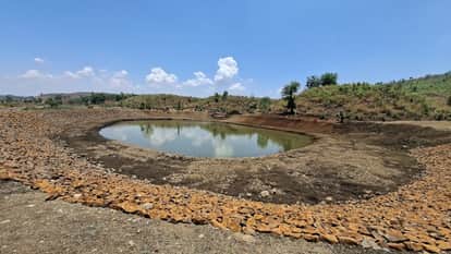 Three lakh structures have been built for water conservation with public cooperation in Dindori