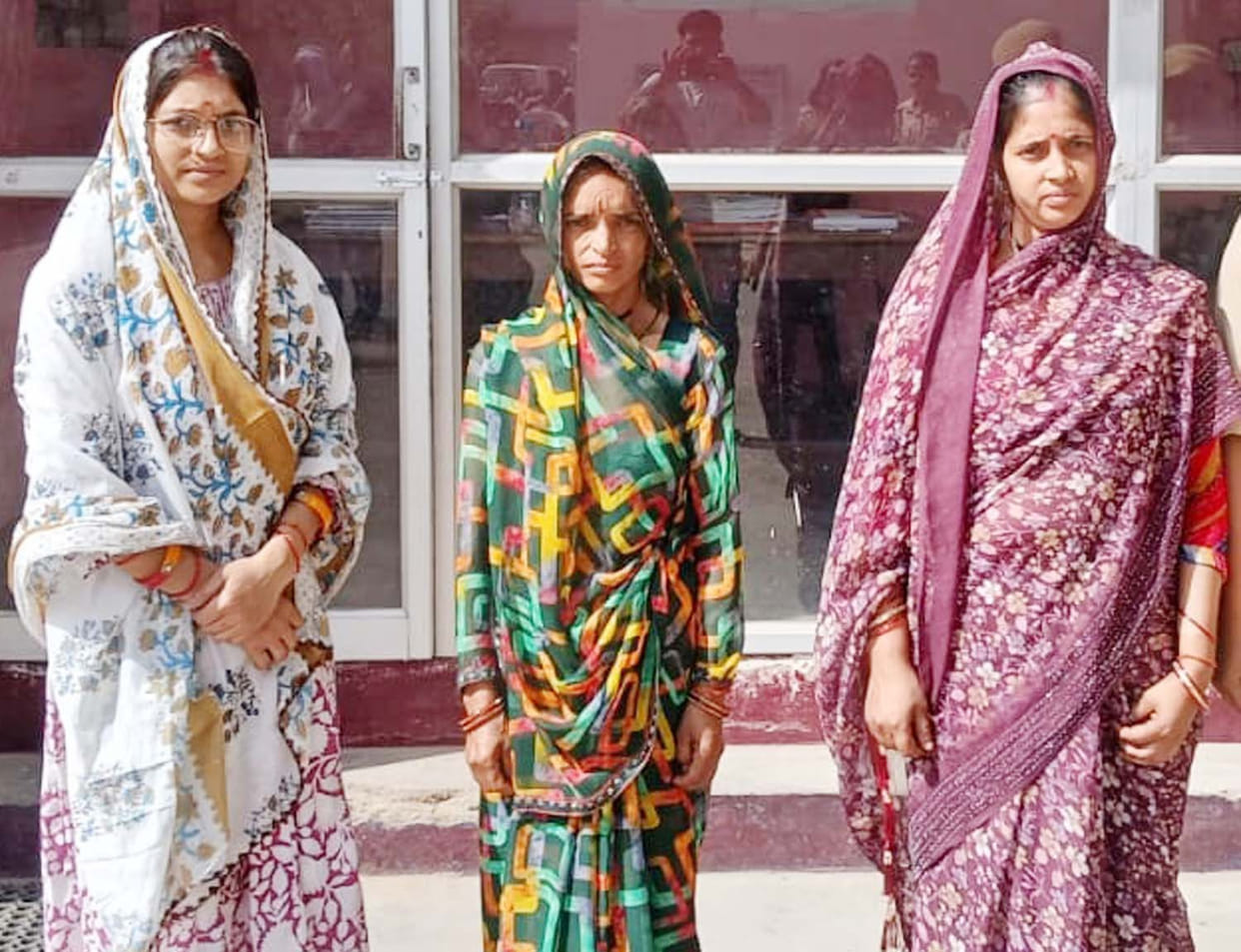 Three sisters arrested for the murder of a married woman