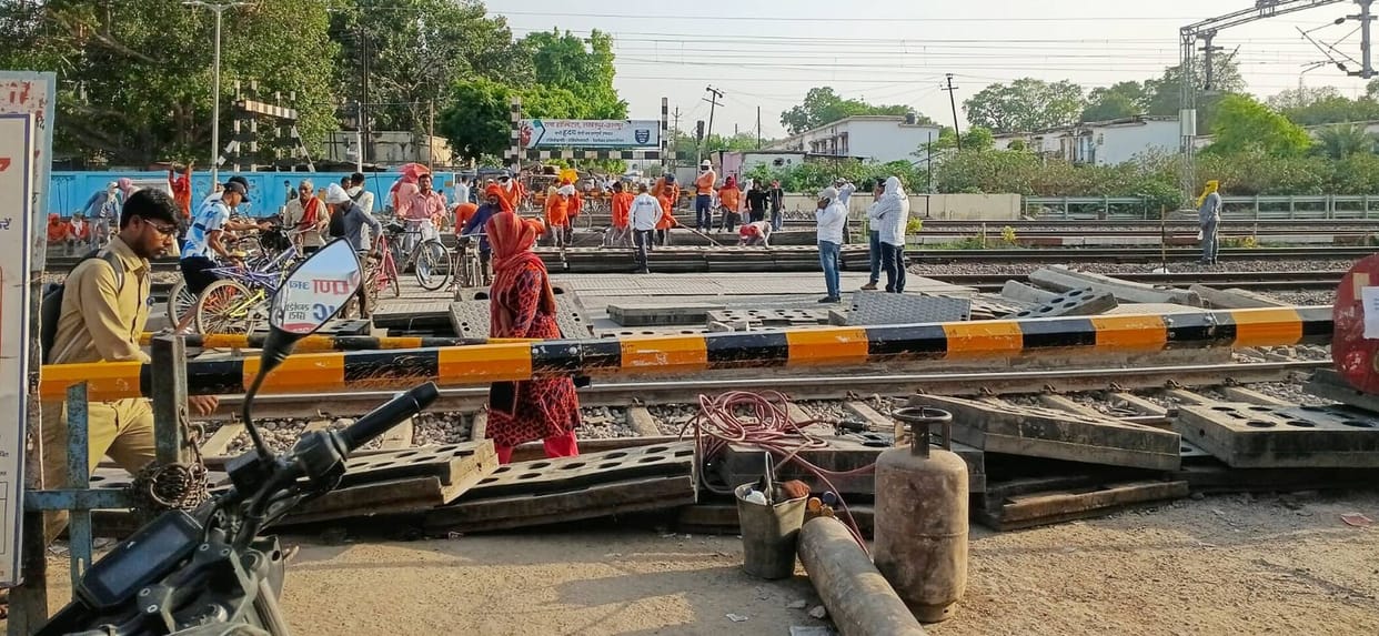 Shadipur railway crossing will remain closed till 20th due to track repair.