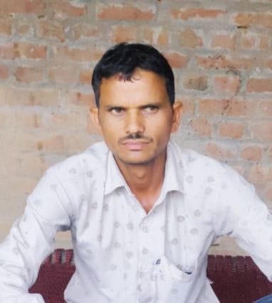 A young man was killed by an axe in a land dispute.