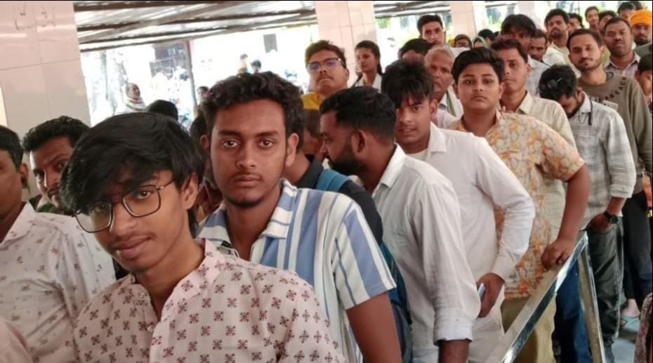 200 patients came to the emergency, 50% of them were suffering from diarrhea.