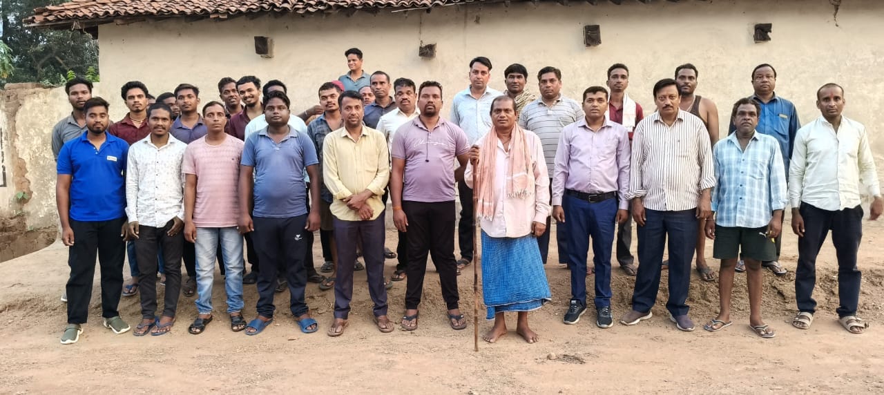 गांवों के भूविस्थापितों का एलान