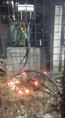A fire broke out in the transformer of the medical college at night, causing inconvenience to patients for three hours.