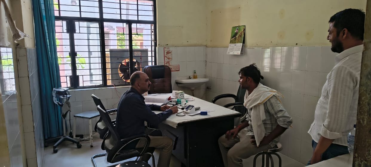 Patients with increased abdominal pain, vomiting and dehydration in the OPD