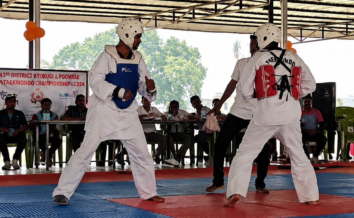 In Judo, Akhilesh of Azamgarh defeated Amresh of Chandauli in the 80 kg category.