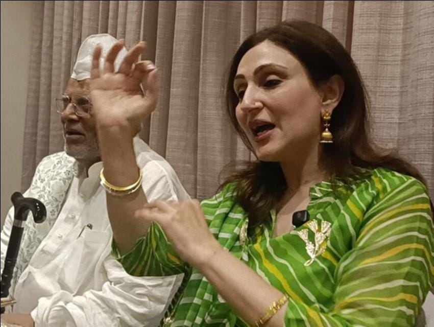 Juhi Babbar will stage a stage at the Collectorate, bringing to life the struggles of her grandparents.