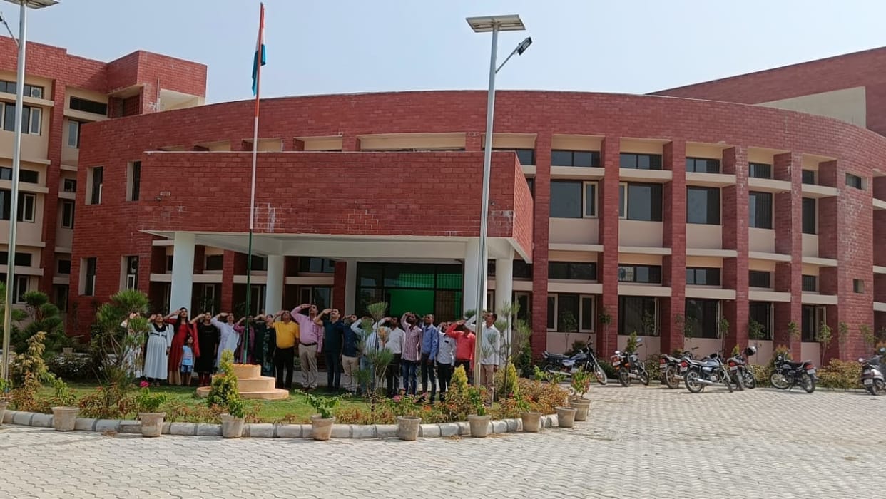 500 Seats Across Five Courses at Aharwala College