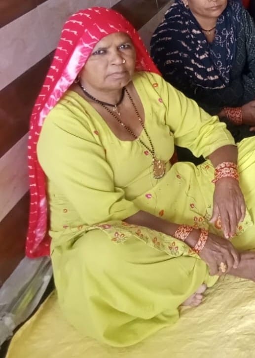 Rekha became the strength of the family by raising animals.