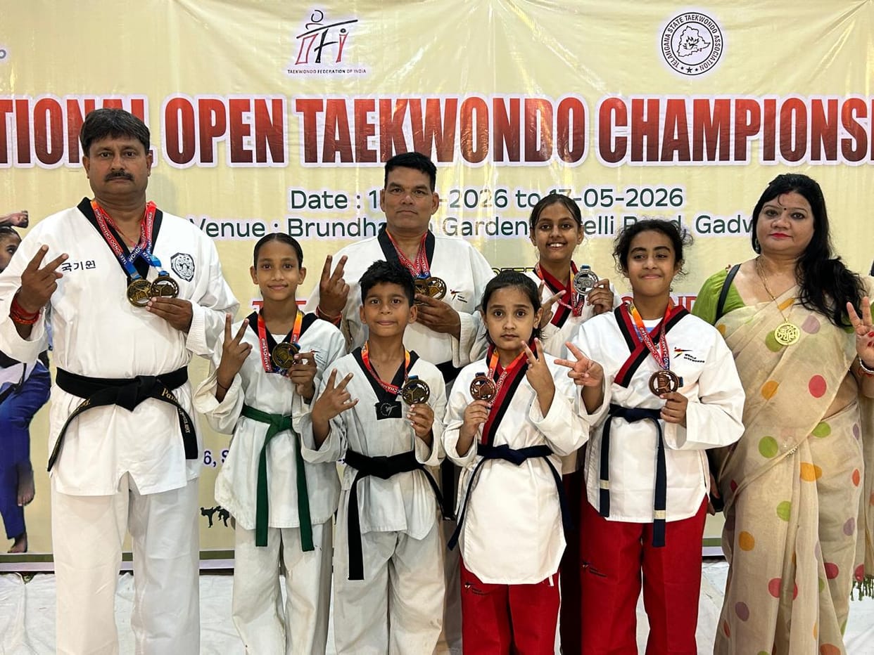 Agra players shine in National Taekwondo, win 11 medals