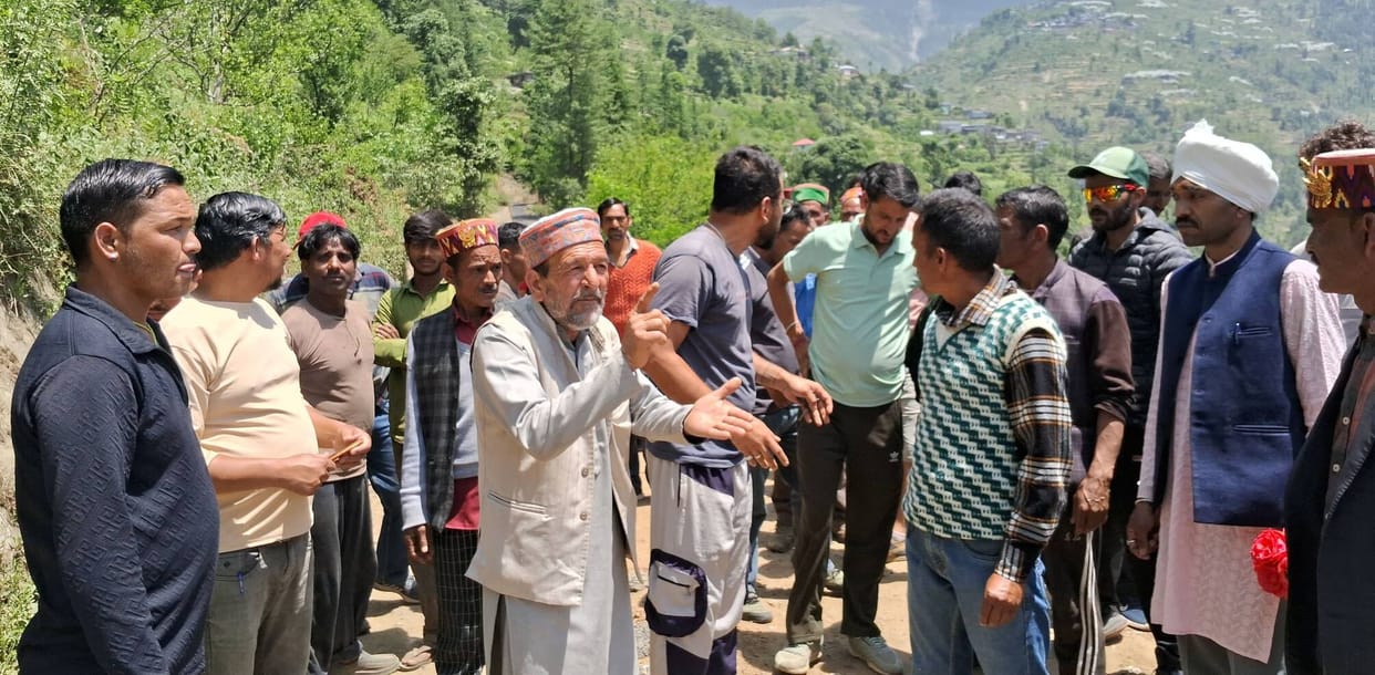 Villagers angry over tarring work on Ranabag-Balu road