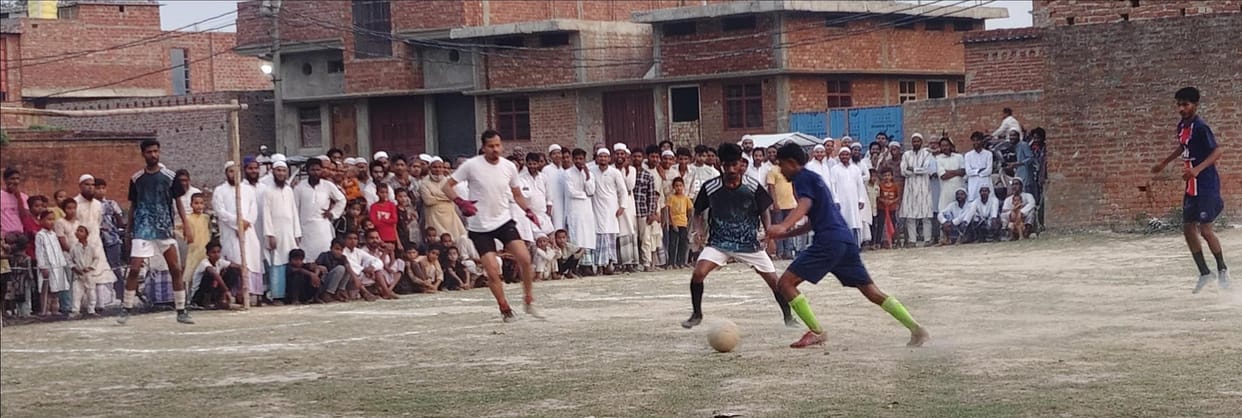 Mohammadia Sporting Club Kopaganj captured the trophy