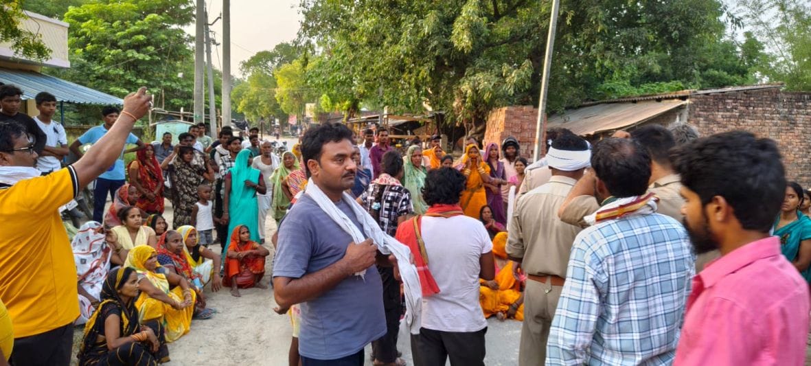 Allegations of Worker's Murder; Road Blocked