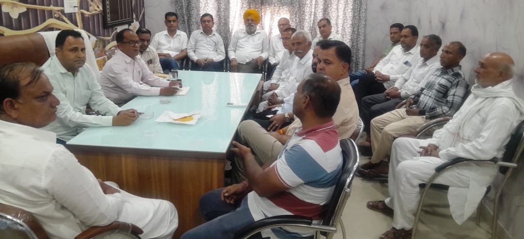 Deliberations on Development Works at Market Committee Board Meeting