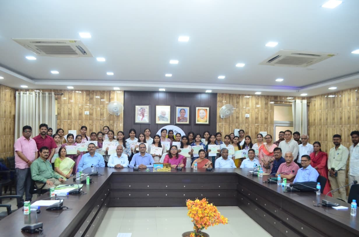 Only female students received the Memorial Scholarship and were honored with a cheque and certificate.