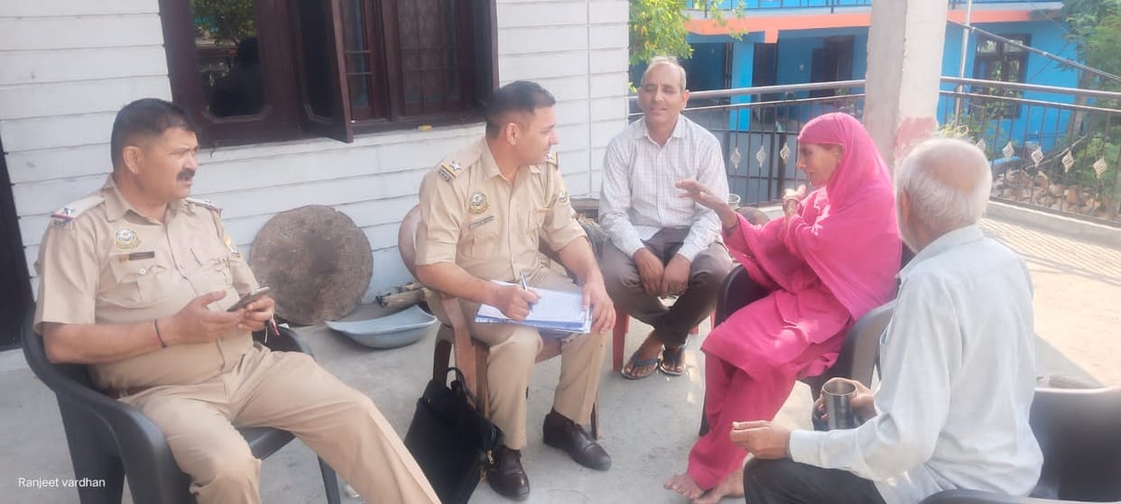 Terror of thieves in Palthi-Daryana, three houses targeted