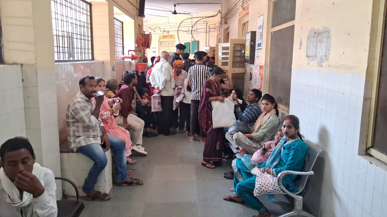 Hospital's AC-cooler 'sick'...patients boiling under treatment