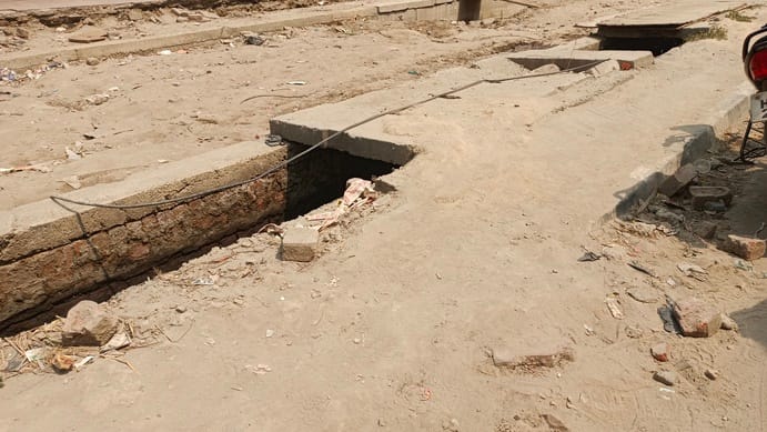 The corporation will clean the main sewer from Sanjay Chowk to Agrasen Chowk.