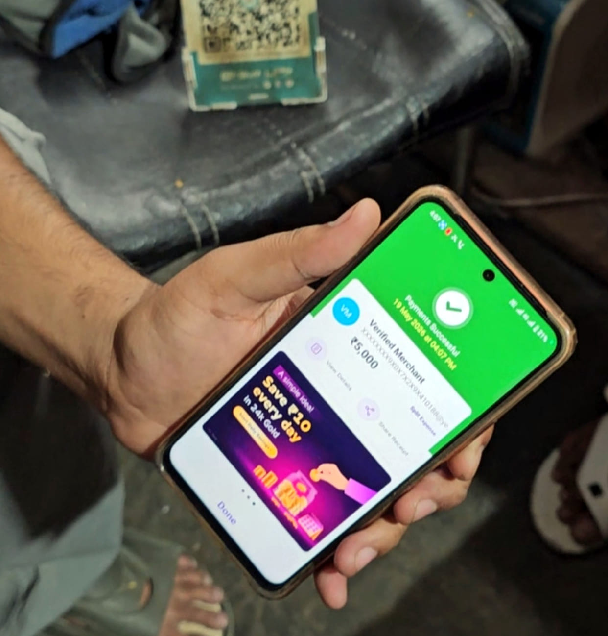 A youth who cheated shopkeepers using an app was arrested in Kalayat.