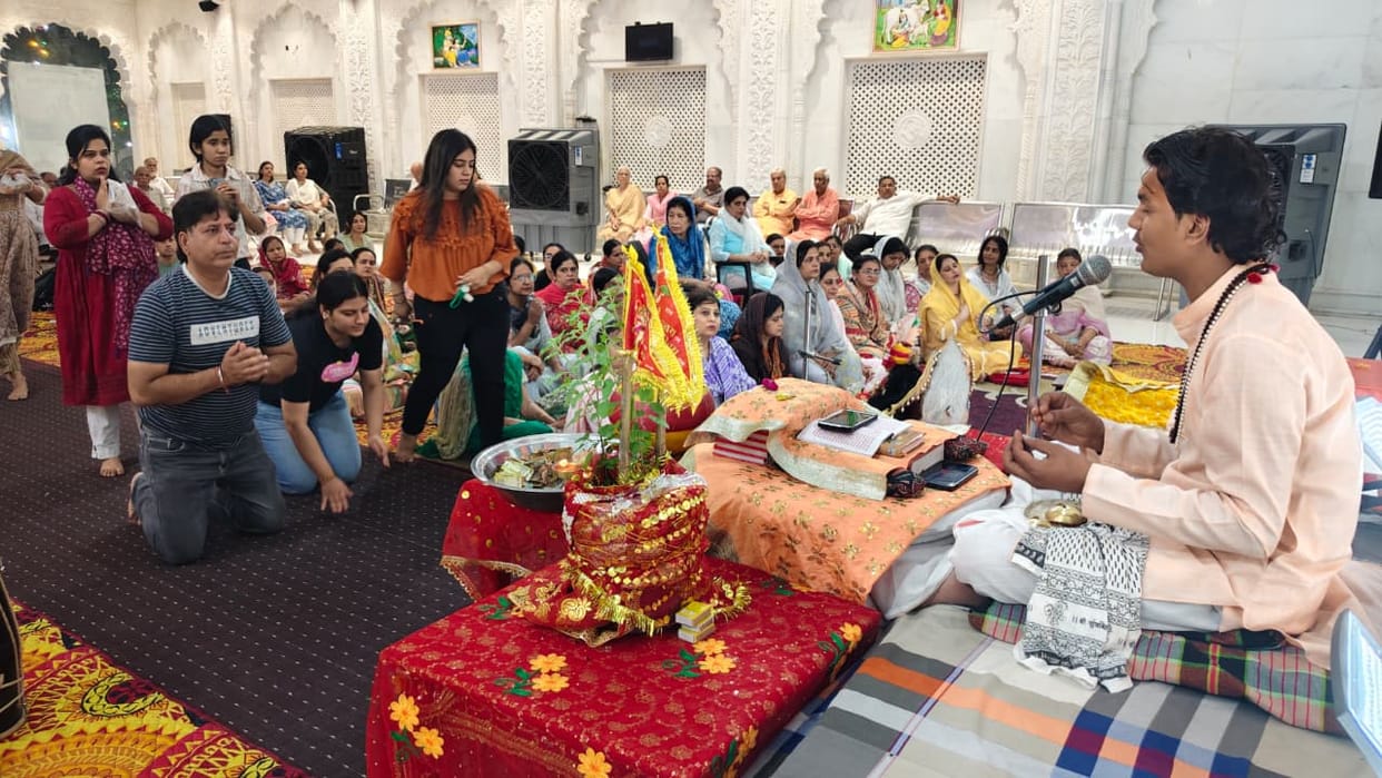 The temple resonated with chants of Jai Shri Ram and Bajrangbali.