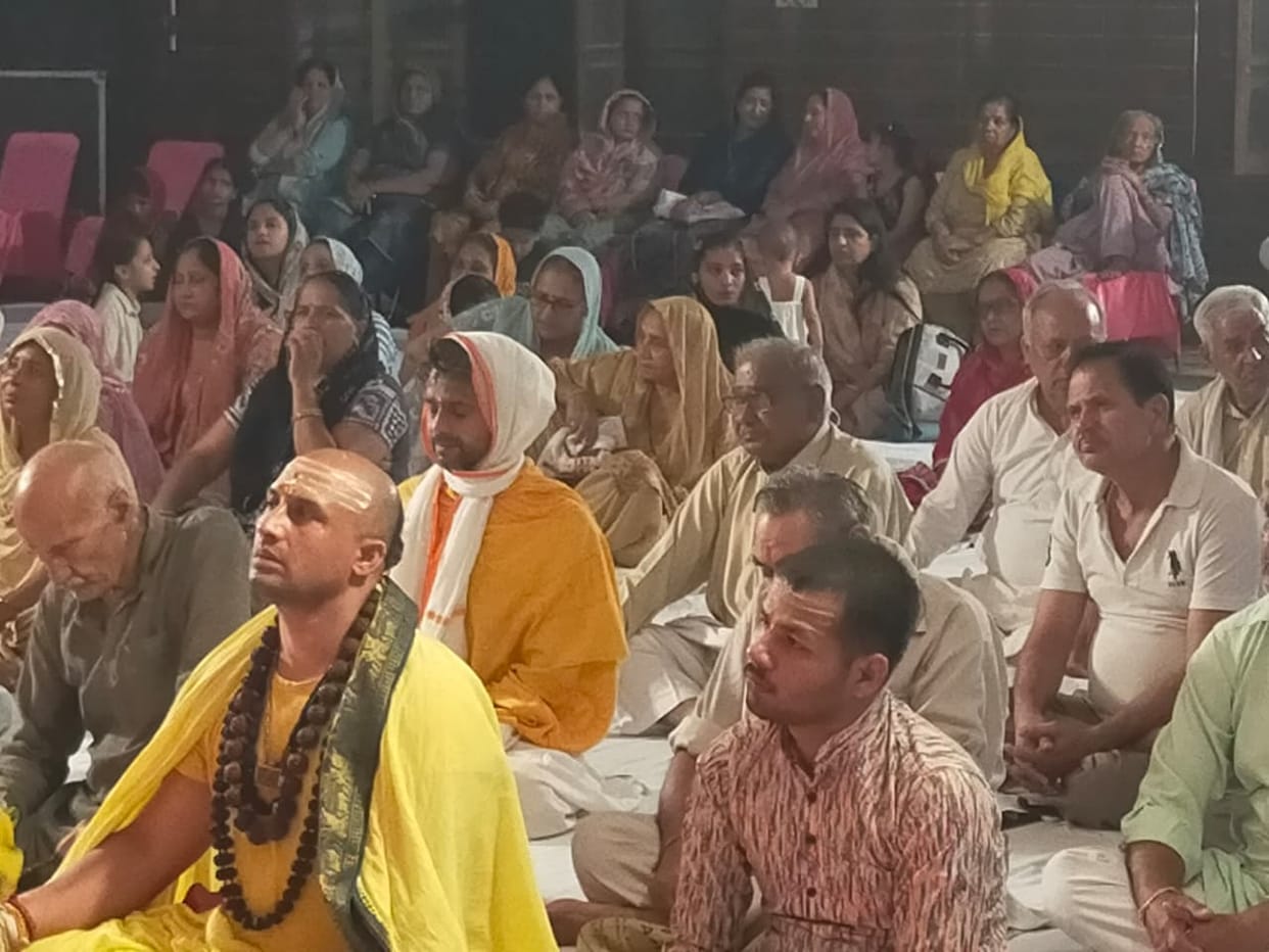 The importance of *Jiva Mukti* was explained to the devotees