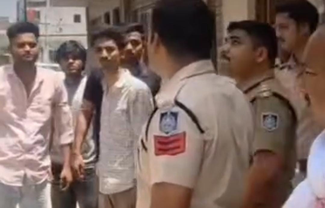 Midnight terror in Morena, 6 accused arrested for firing at a house