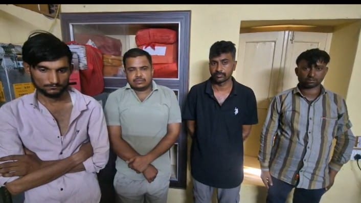 Bikaner News: Hotel Raid Exposes Fake Currency Racket, 78,000 in Counterfeit Notes Seized by Police