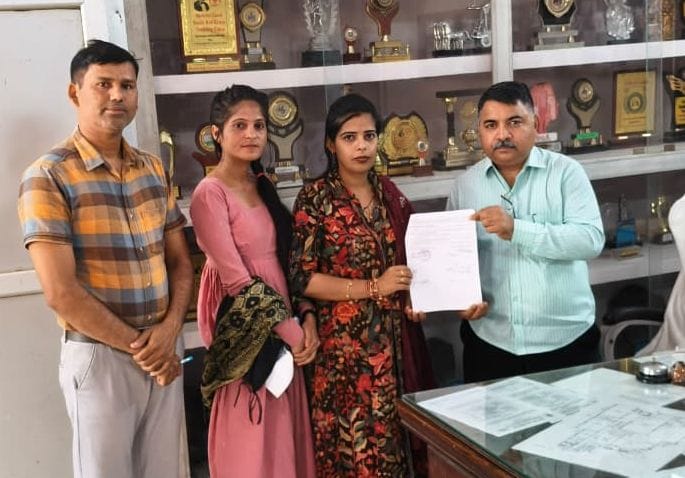 College and NICT sign MoU for internship