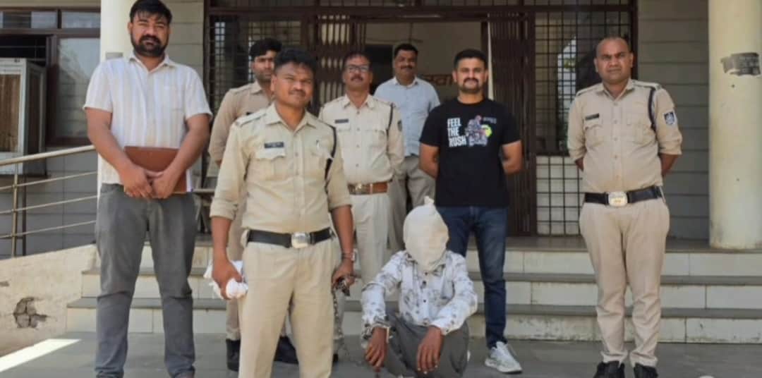एक करोड़ का लुटेरा गिरफ्तार