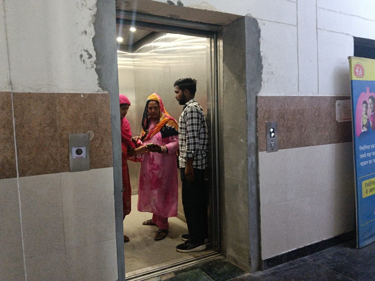 MCH lift repaired after two months, patients get relief