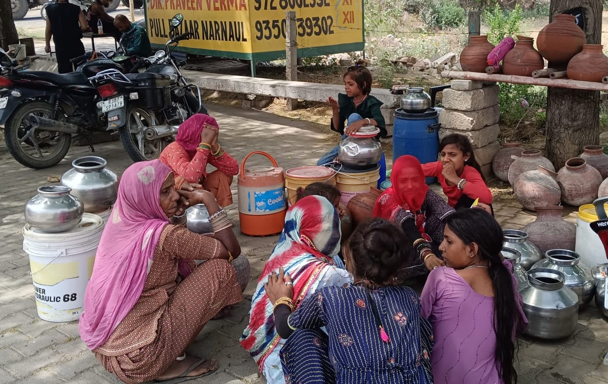 Drinking Water Crisis Deepens Amidst the Heat; People Roam from City to Village in Search of Water.