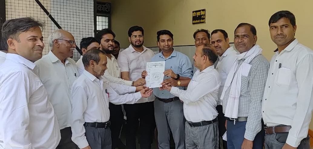 Patiali Bar Association protests against Lucknow lathicharge