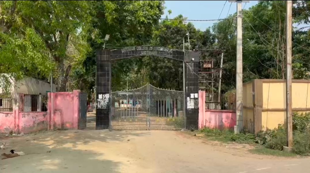 Student's body found in closed room of engineering college campus in turmoil Motihari Bihar