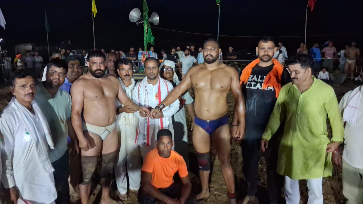 Surjeet wrestler won the wrestling match in Harnota.