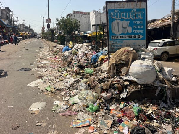 Pingawan Market Turned into a Garbage Dump